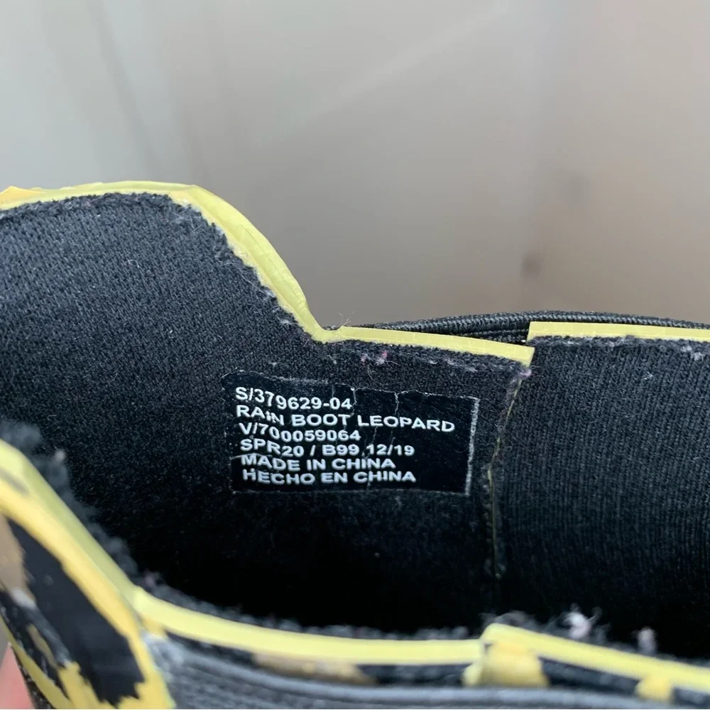 Old Navy 1” heel